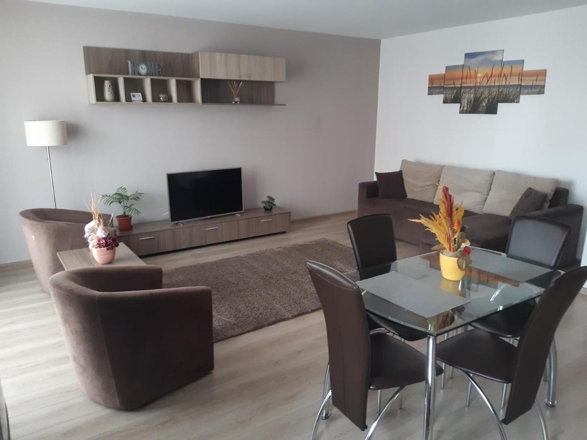 Apartament Marcel - Coresi Mall Braşov Exteriör bild
